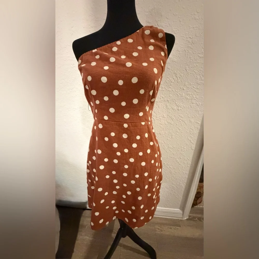 Abercrombie & Fitch Brown Polka Dot One-Shoulder Dress - Picture 2 of 5